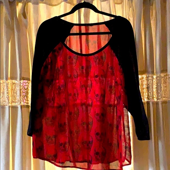 Torrid Red Skull Print Chiffon Ragland